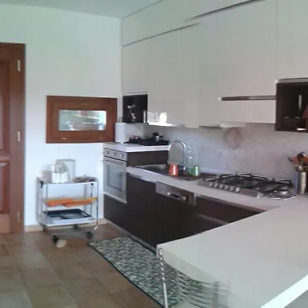 Monte Moro شقة أرتْساكينا